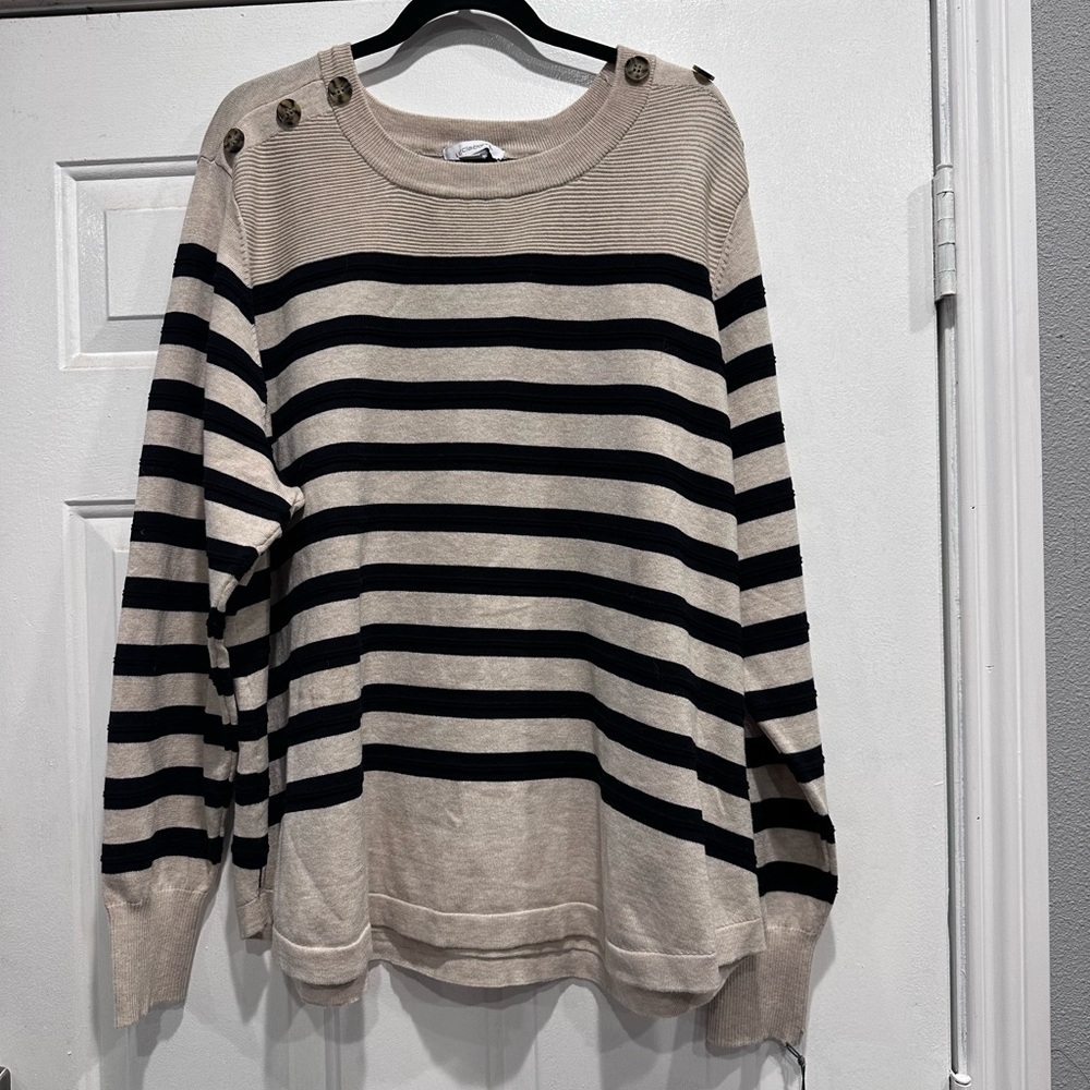 NWT Liz Claiborne Black and Cream Striped Sweater 3X